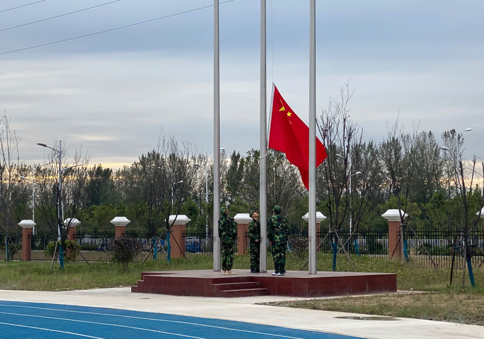 1633999162102359.jpg 微信图片_20211012081754.jpg