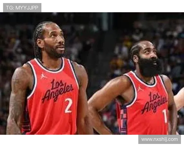 小琼斯与哈登小卡祖巴茨联手展现惊人净效率值得首发机会